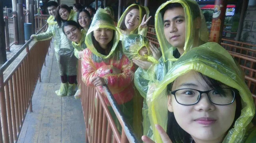 凝心聚力，挑战自我