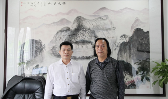 汕尾市红海湾书画研究会主席刘恩