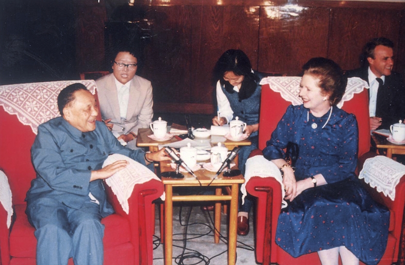 我们党是如何创造性提出“一国两制”构想和方针的？