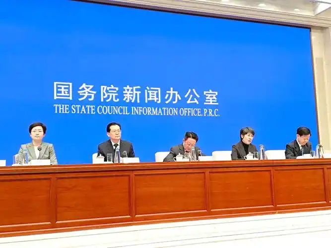 既“放得活”又“管得住”——各地各部门深入践行“五个必须统筹”述评之一