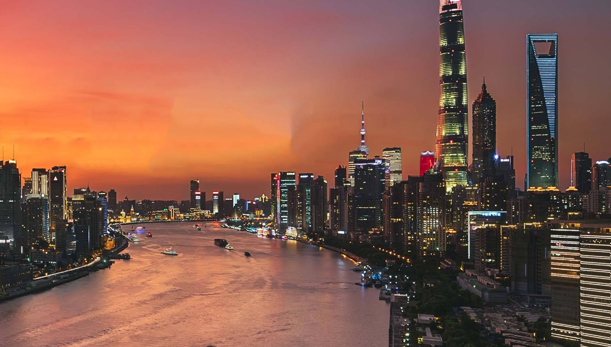 孟凡利主持召开省政府常务会议 切实增强责任感使命感紧迫感 紧盯努力完成全年目标任务扎实工作 系统谋划“十五五”发展和明年工作